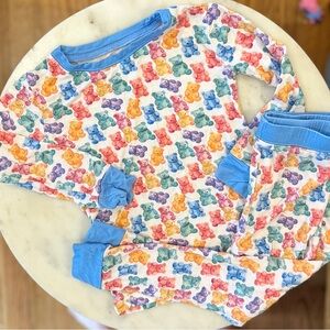 2t little one shop bamboo pajamas gummy bears